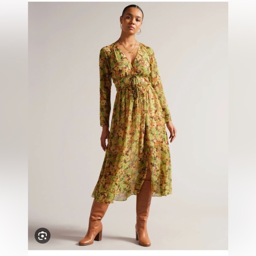 Ted Baker London 🔥 UMAH Long sleeve Floral V-Neck MIDI Dress